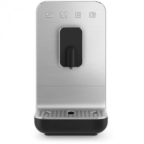 Автоматическая кофемашина Smeg BCC11BLMEU