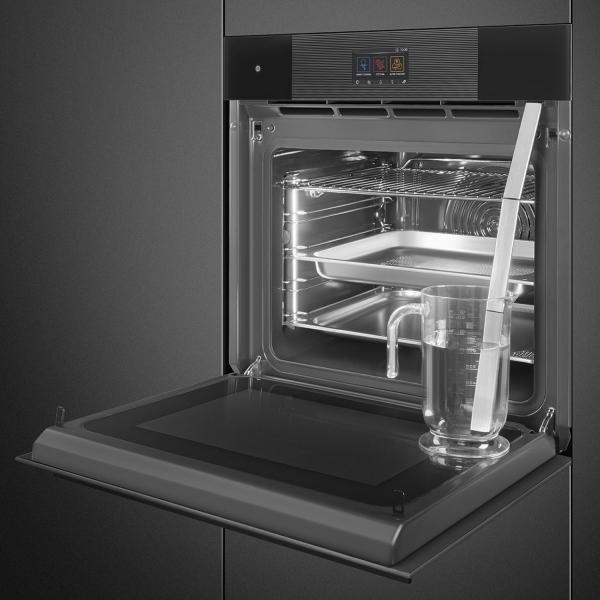 Духовой шкаф с пароваркой и функцией СВЧ Smeg SO6104APB3